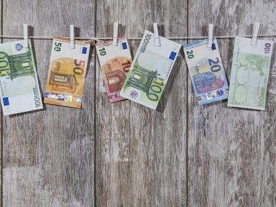 money-2991837_640 money-2991837_640